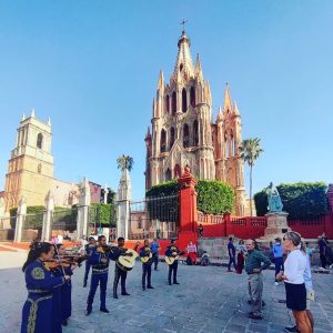 THE SAN MIGUEL HISTORICAL AND CULTURAL WALKING TOUR Discover San Miguel from the eyes of a native tour guide